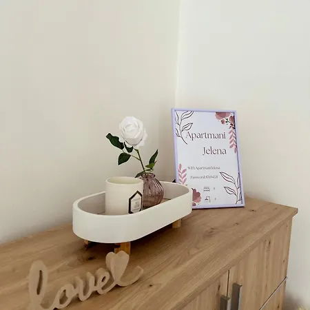 Jelena Apartament *
